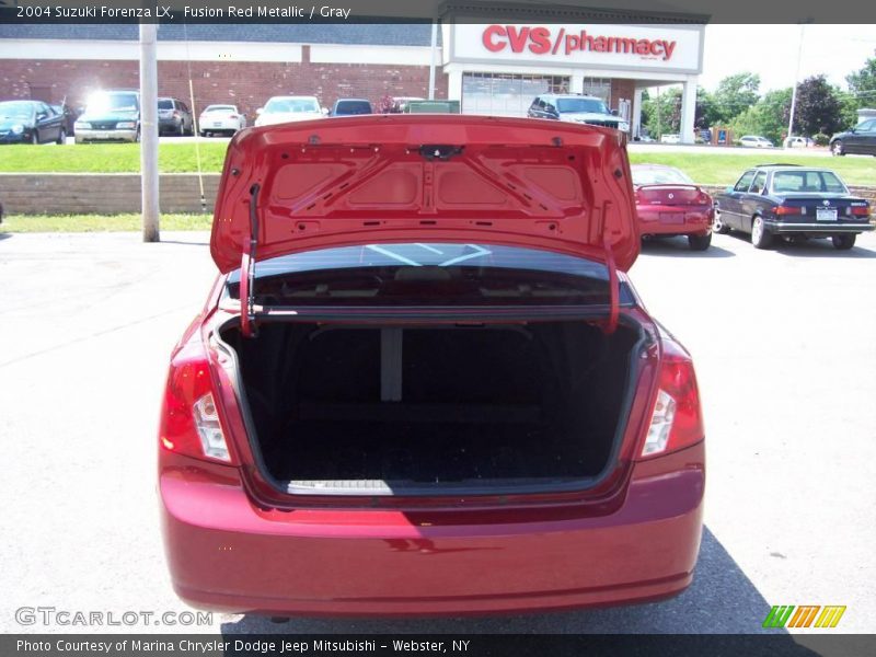 Fusion Red Metallic / Gray 2004 Suzuki Forenza LX