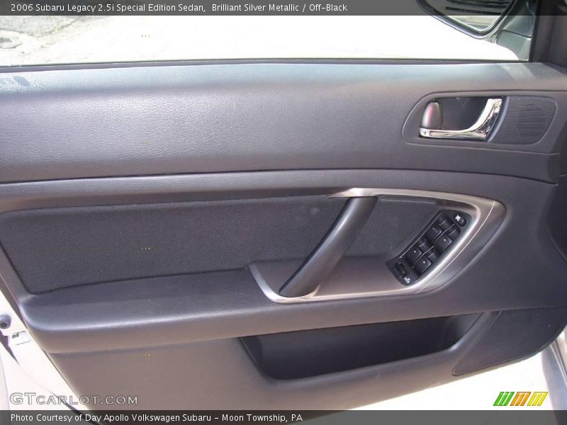 Brilliant Silver Metallic / Off-Black 2006 Subaru Legacy 2.5i Special Edition Sedan