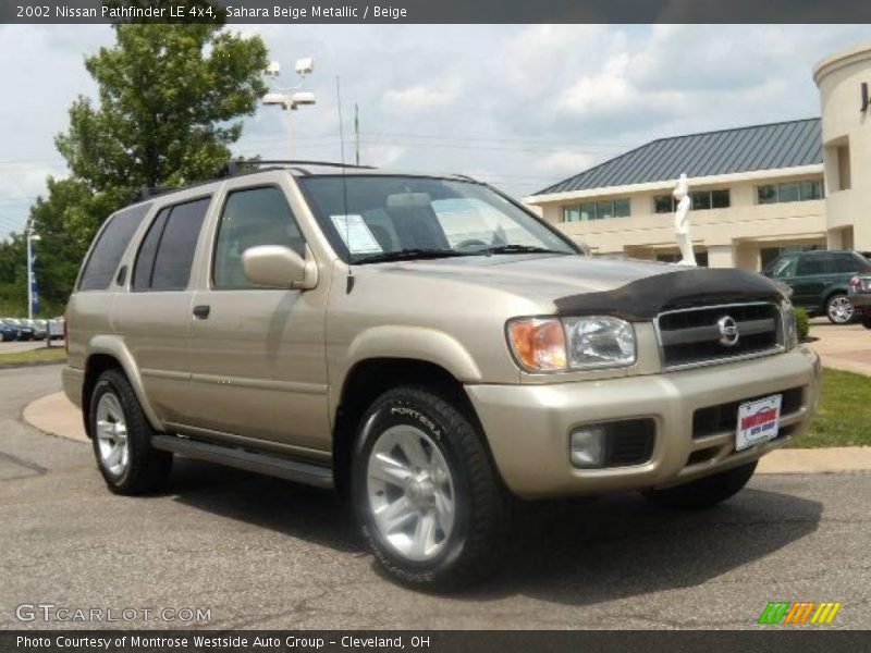 Sahara Beige Metallic / Beige 2002 Nissan Pathfinder LE 4x4