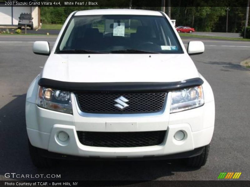 White Pearl / Black 2007 Suzuki Grand Vitara 4x4