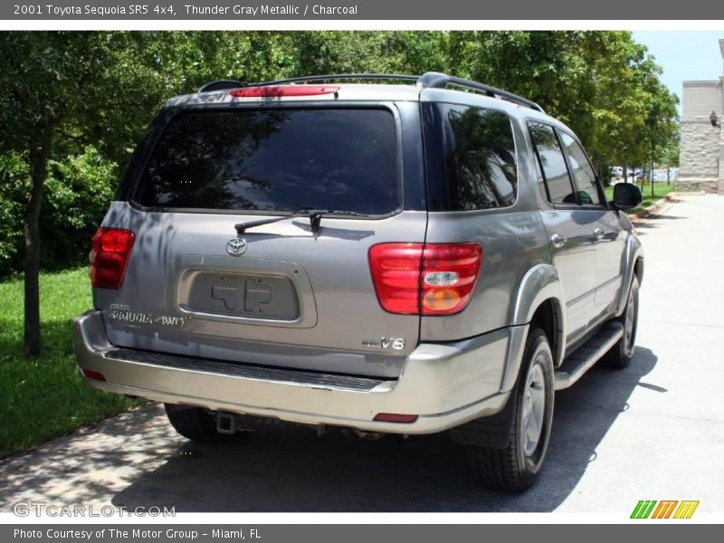 Thunder Gray Metallic / Charcoal 2001 Toyota Sequoia SR5 4x4