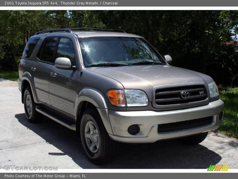 Thunder Gray Metallic / Charcoal 2001 Toyota Sequoia SR5 4x4