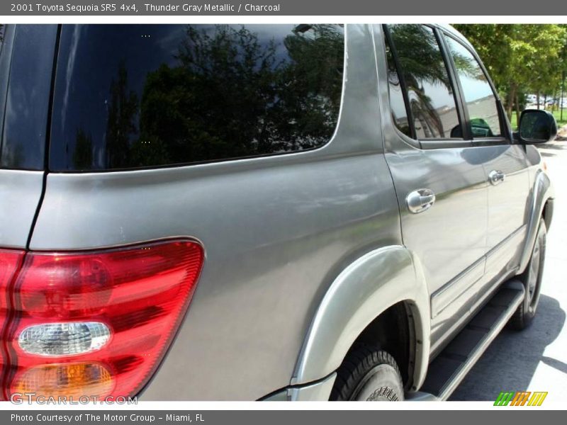 Thunder Gray Metallic / Charcoal 2001 Toyota Sequoia SR5 4x4