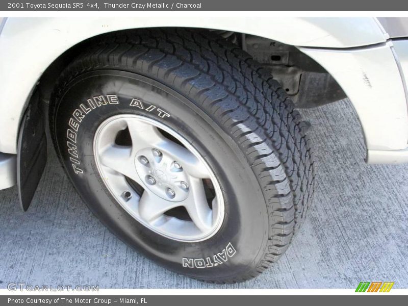 Thunder Gray Metallic / Charcoal 2001 Toyota Sequoia SR5 4x4
