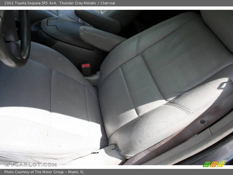 Thunder Gray Metallic / Charcoal 2001 Toyota Sequoia SR5 4x4