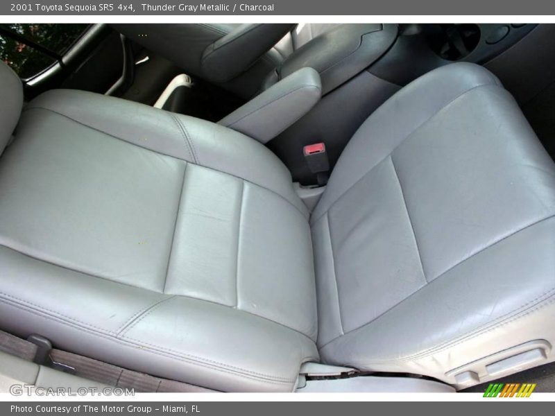 Thunder Gray Metallic / Charcoal 2001 Toyota Sequoia SR5 4x4