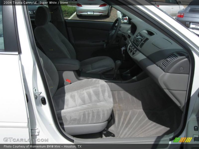Super White / Stone 2004 Toyota Camry LE