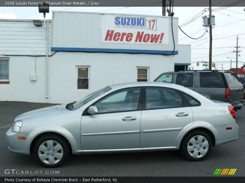 Titanium Silver Metallic / Grey 2008 Suzuki Forenza