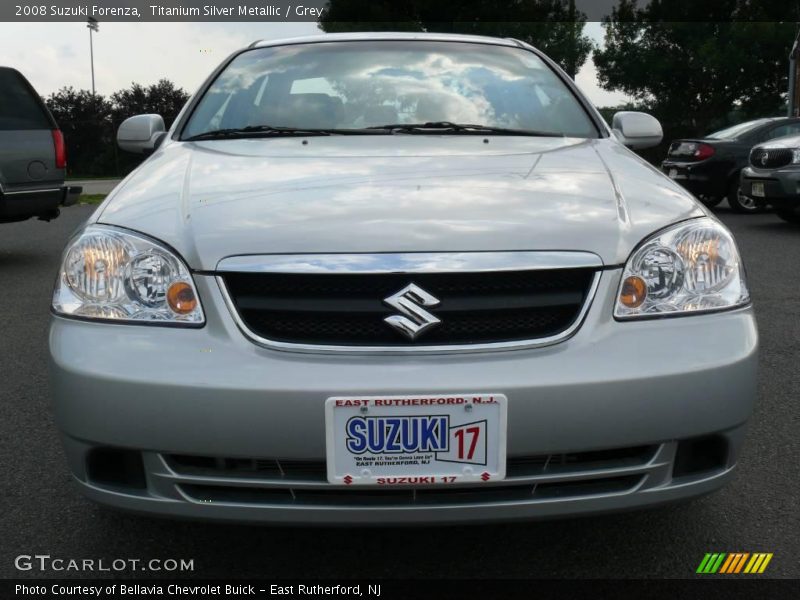 Titanium Silver Metallic / Grey 2008 Suzuki Forenza