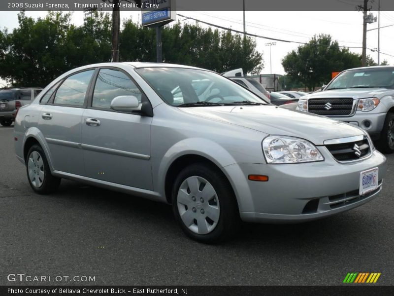 Titanium Silver Metallic / Grey 2008 Suzuki Forenza