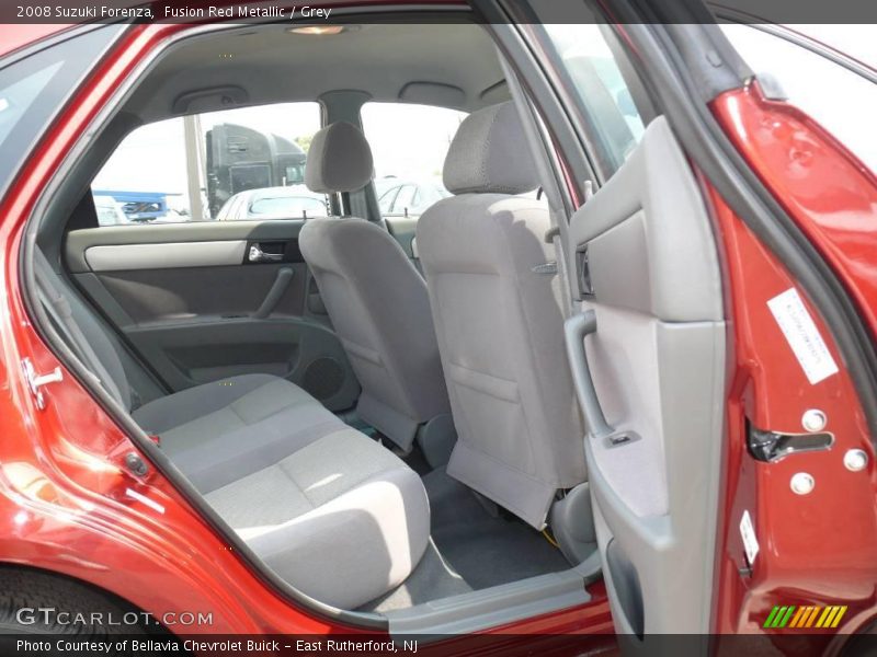 Fusion Red Metallic / Grey 2008 Suzuki Forenza