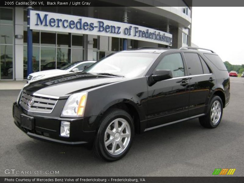 Black Raven / Light Gray 2005 Cadillac SRX V6