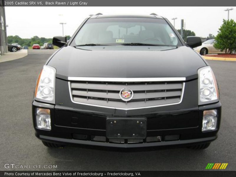 Black Raven / Light Gray 2005 Cadillac SRX V6