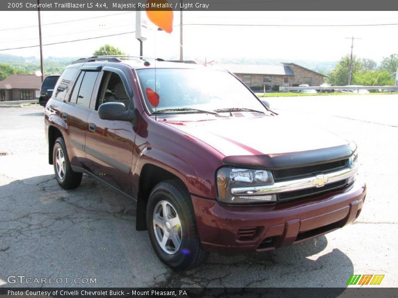 Majestic Red Metallic / Light Gray 2005 Chevrolet TrailBlazer LS 4x4
