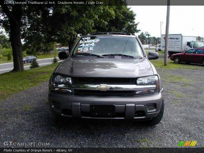 Graystone Metallic / Light Gray 2005 Chevrolet TrailBlazer LS 4x4