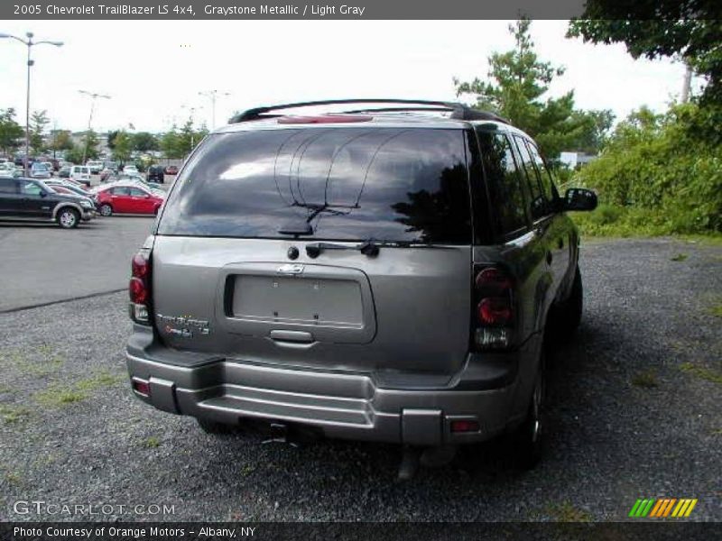 Graystone Metallic / Light Gray 2005 Chevrolet TrailBlazer LS 4x4
