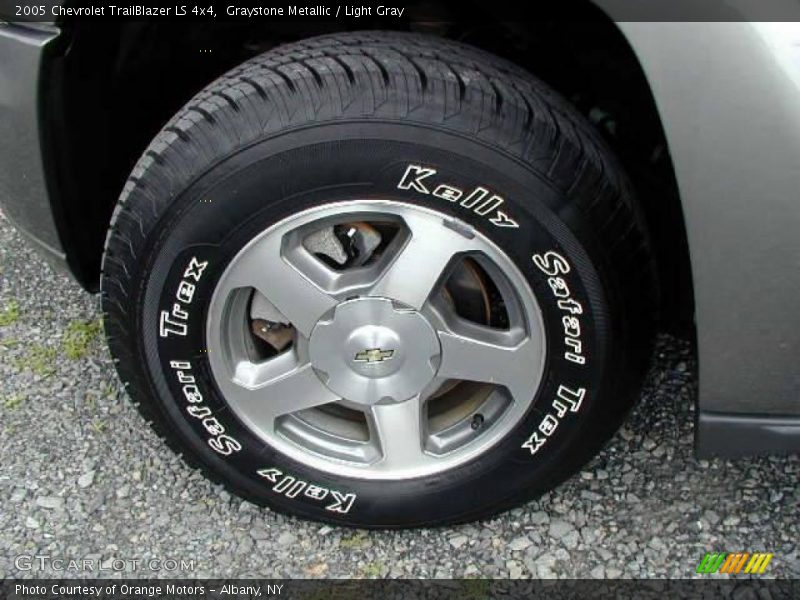 Graystone Metallic / Light Gray 2005 Chevrolet TrailBlazer LS 4x4