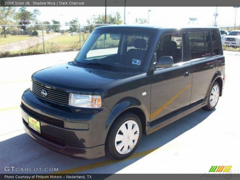 Shadow Mica / Dark Charcoal 2006 Scion xB