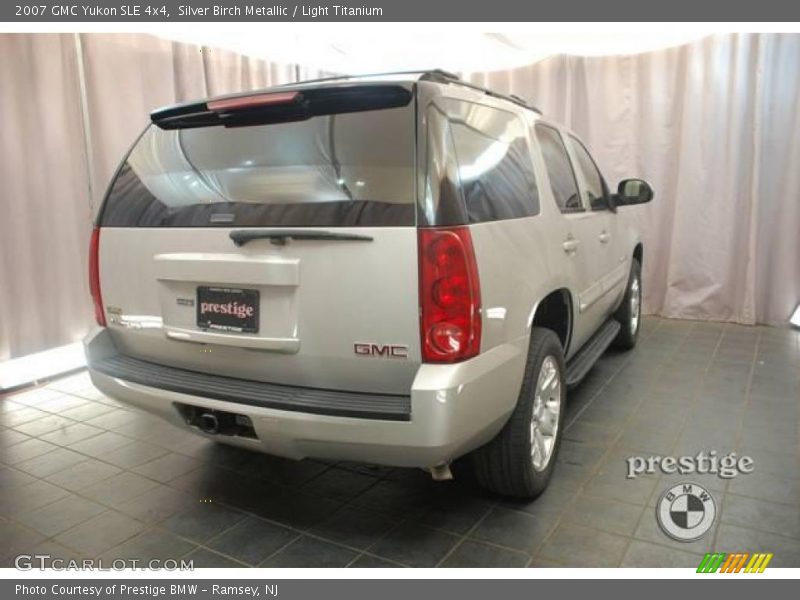 Silver Birch Metallic / Light Titanium 2007 GMC Yukon SLE 4x4