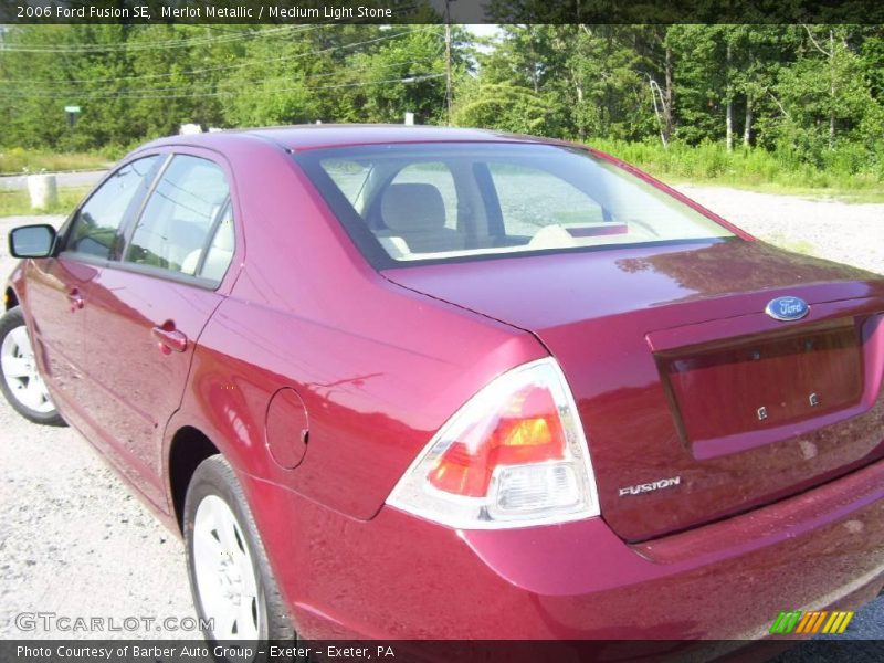 Merlot Metallic / Medium Light Stone 2006 Ford Fusion SE