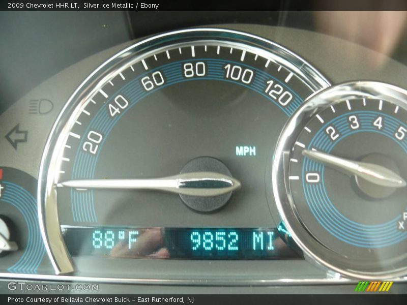 Silver Ice Metallic / Ebony 2009 Chevrolet HHR LT