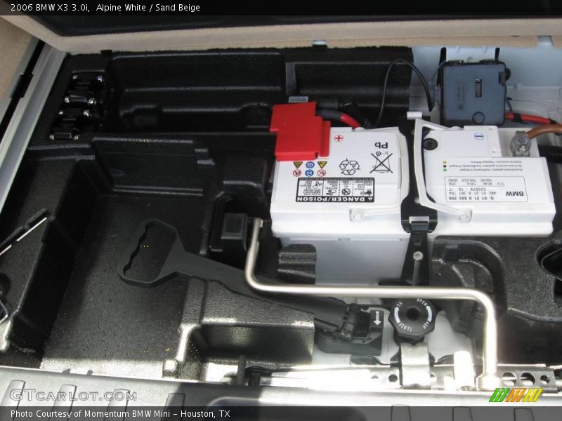 Alpine White / Sand Beige 2006 BMW X3 3.0i