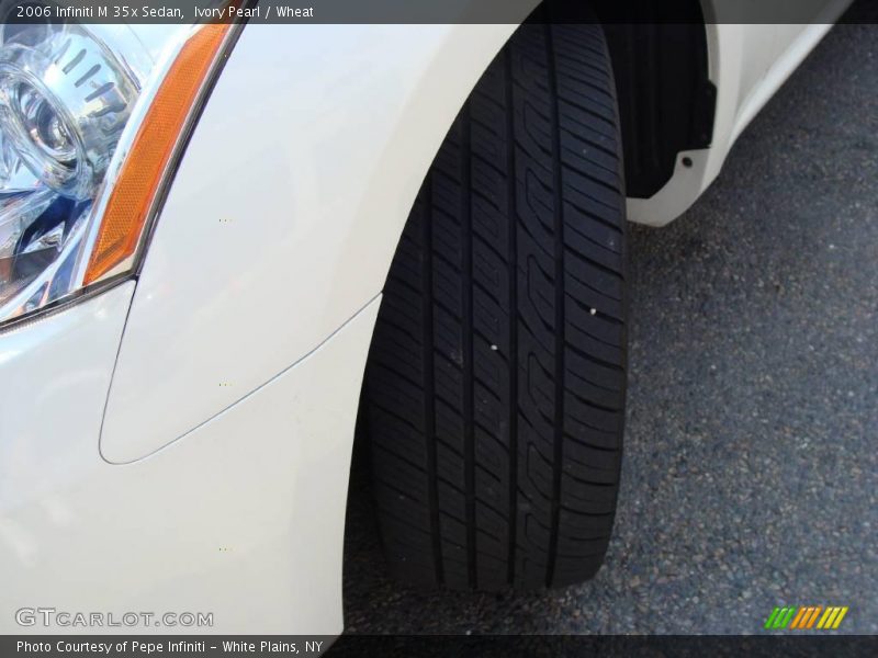 Ivory Pearl / Wheat 2006 Infiniti M 35x Sedan