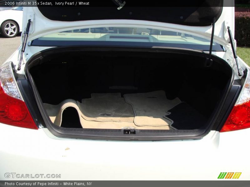 Ivory Pearl / Wheat 2006 Infiniti M 35x Sedan