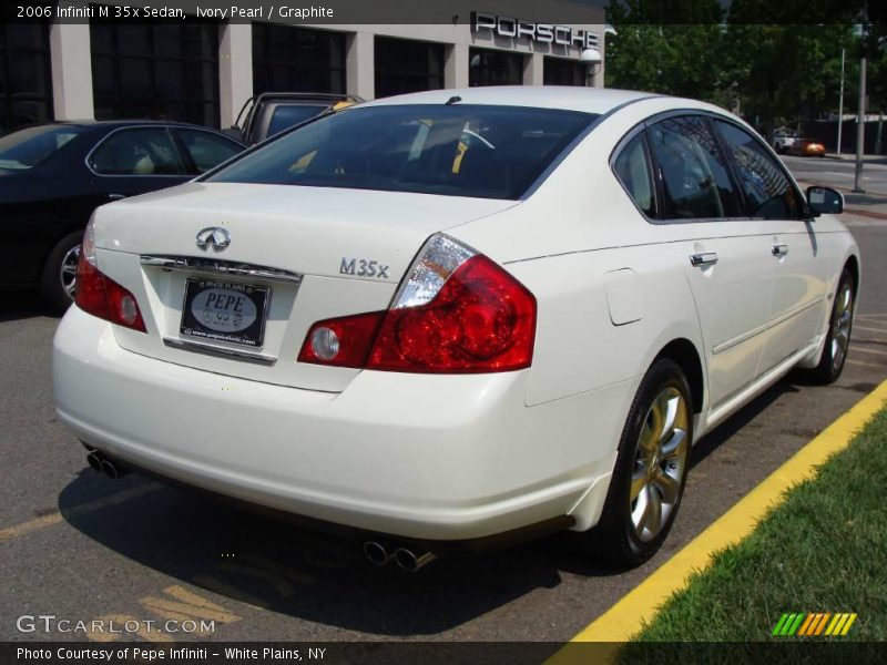 Ivory Pearl / Graphite 2006 Infiniti M 35x Sedan