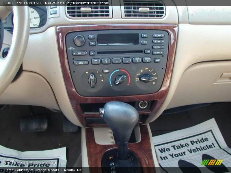 Merlot Metallic / Medium/Dark Pebble 2007 Ford Taurus SEL