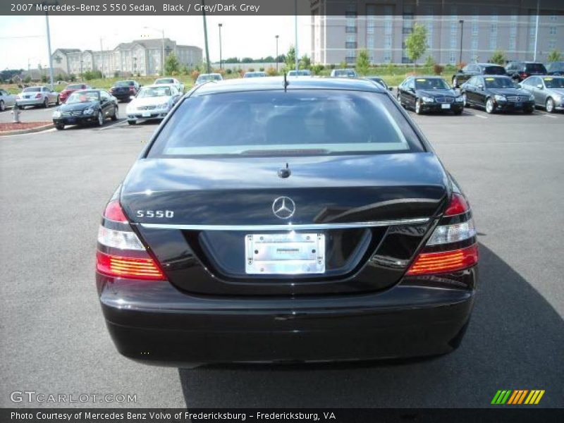 Black / Grey/Dark Grey 2007 Mercedes-Benz S 550 Sedan