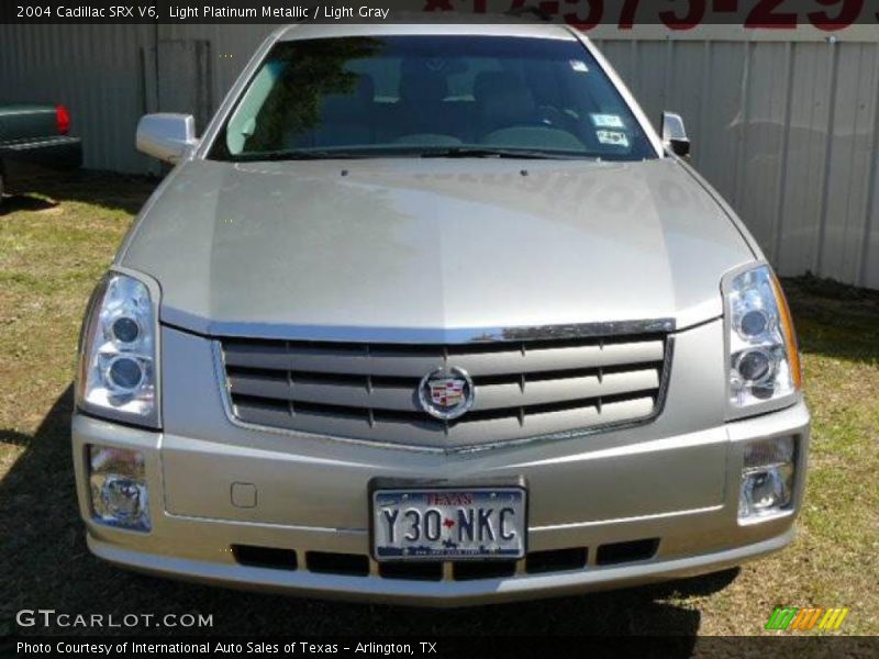 Light Platinum Metallic / Light Gray 2004 Cadillac SRX V6