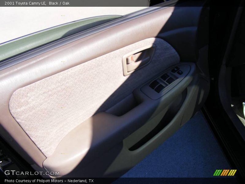 Black / Oak 2001 Toyota Camry LE