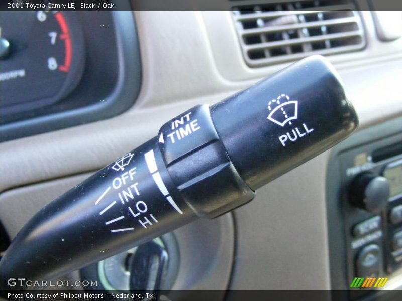 Black / Oak 2001 Toyota Camry LE
