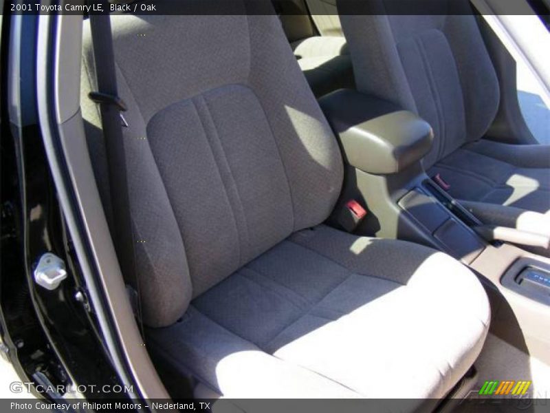 Black / Oak 2001 Toyota Camry LE