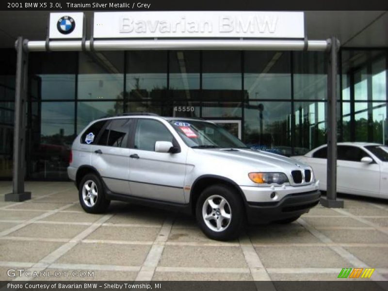 Titanium Silver Metallic / Grey 2001 BMW X5 3.0i