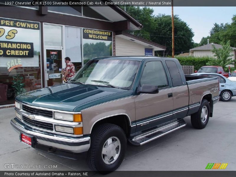 Emerald Green Metallic / Neutral Shale 1997 Chevrolet C/K K1500 Silverado Extended Cab 4x4