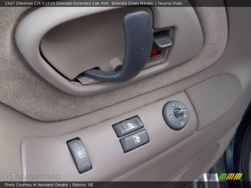 Emerald Green Metallic / Neutral Shale 1997 Chevrolet C/K K1500 Silverado Extended Cab 4x4