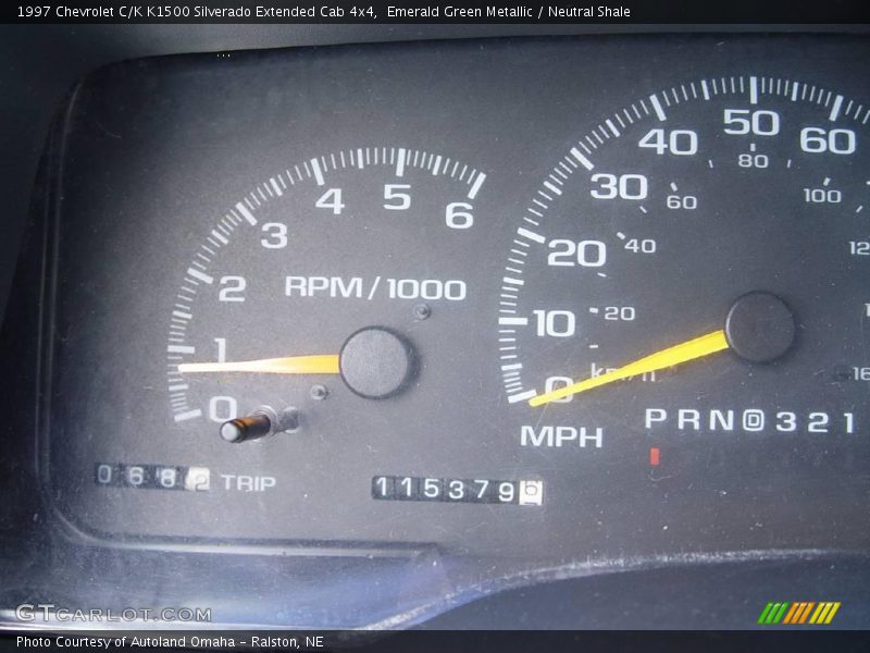 Emerald Green Metallic / Neutral Shale 1997 Chevrolet C/K K1500 Silverado Extended Cab 4x4