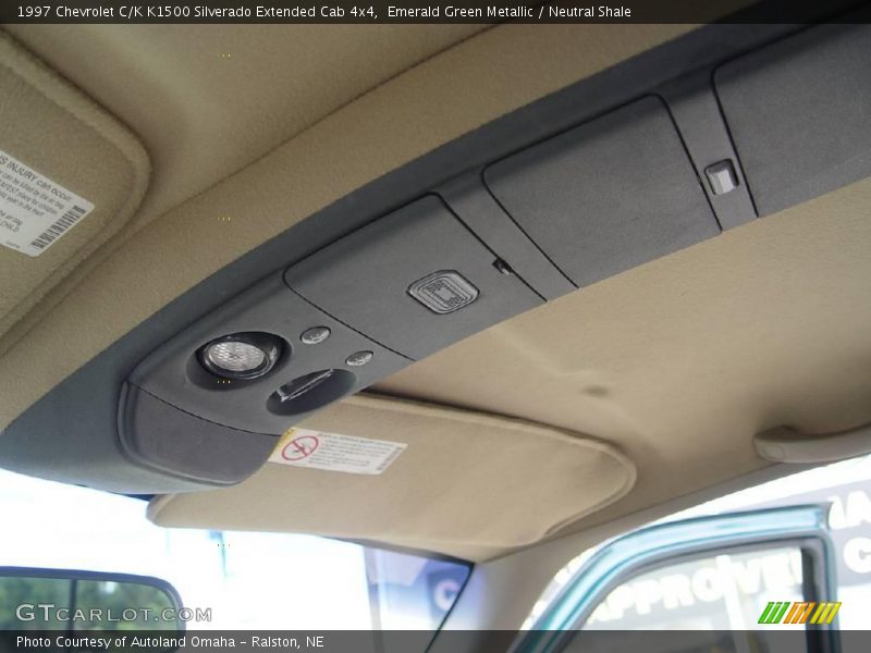 Emerald Green Metallic / Neutral Shale 1997 Chevrolet C/K K1500 Silverado Extended Cab 4x4