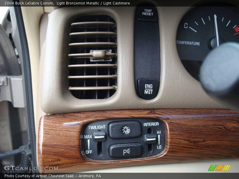Light Bronzemist Metallic / Light Cashmere 2004 Buick LeSabre Custom