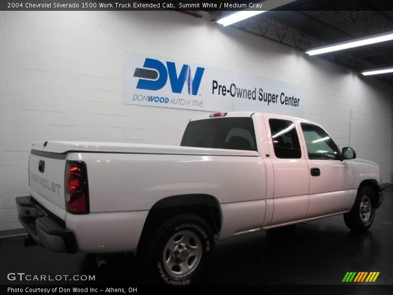 Summit White / Medium Gray 2004 Chevrolet Silverado 1500 Work Truck Extended Cab