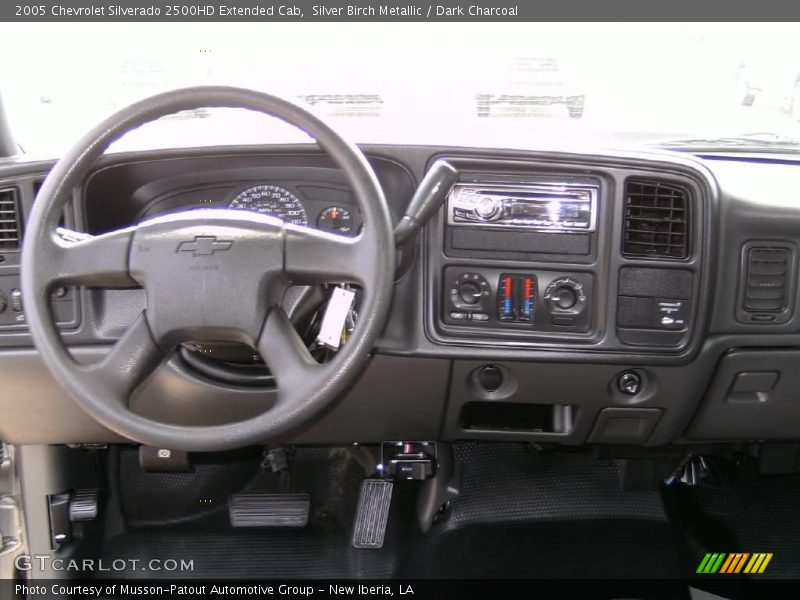 Silver Birch Metallic / Dark Charcoal 2005 Chevrolet Silverado 2500HD Extended Cab