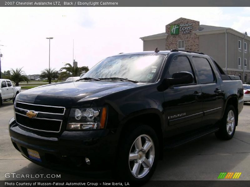 Black / Ebony/Light Cashmere 2007 Chevrolet Avalanche LTZ