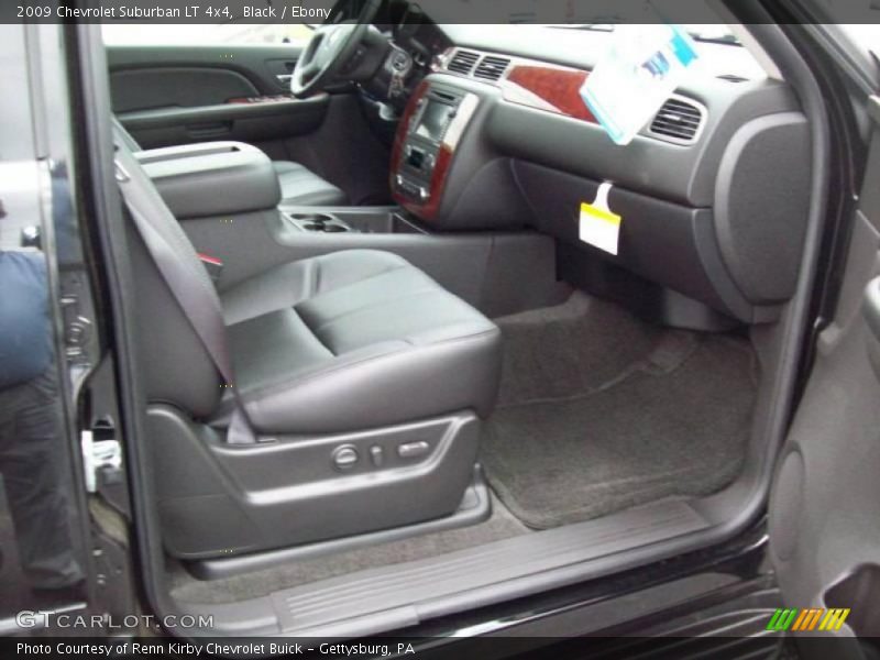 Black / Ebony 2009 Chevrolet Suburban LT 4x4