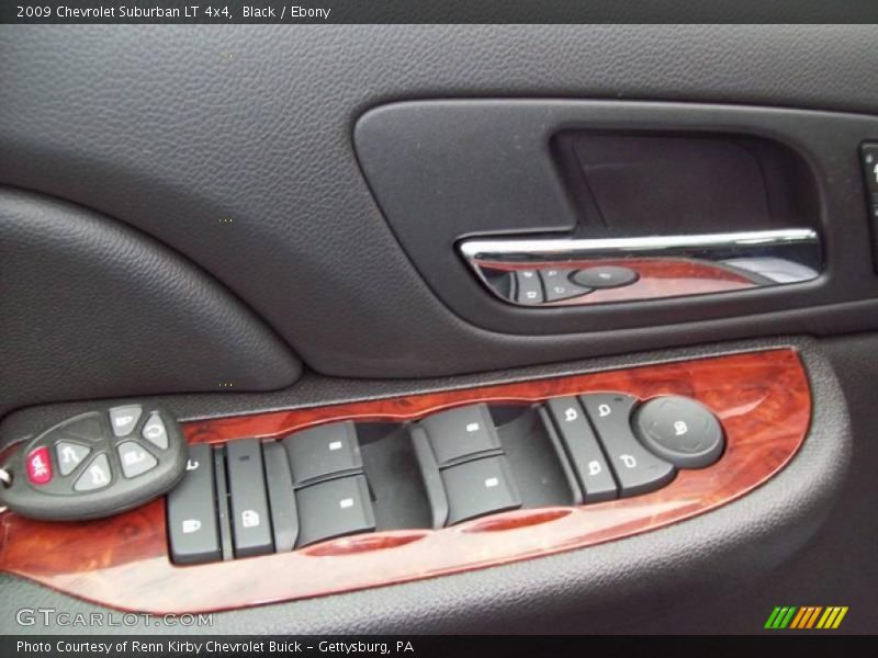 Black / Ebony 2009 Chevrolet Suburban LT 4x4