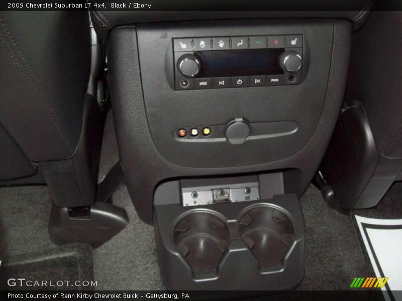 Black / Ebony 2009 Chevrolet Suburban LT 4x4
