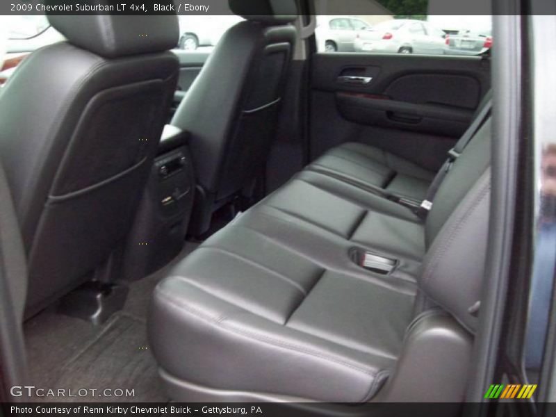 Black / Ebony 2009 Chevrolet Suburban LT 4x4