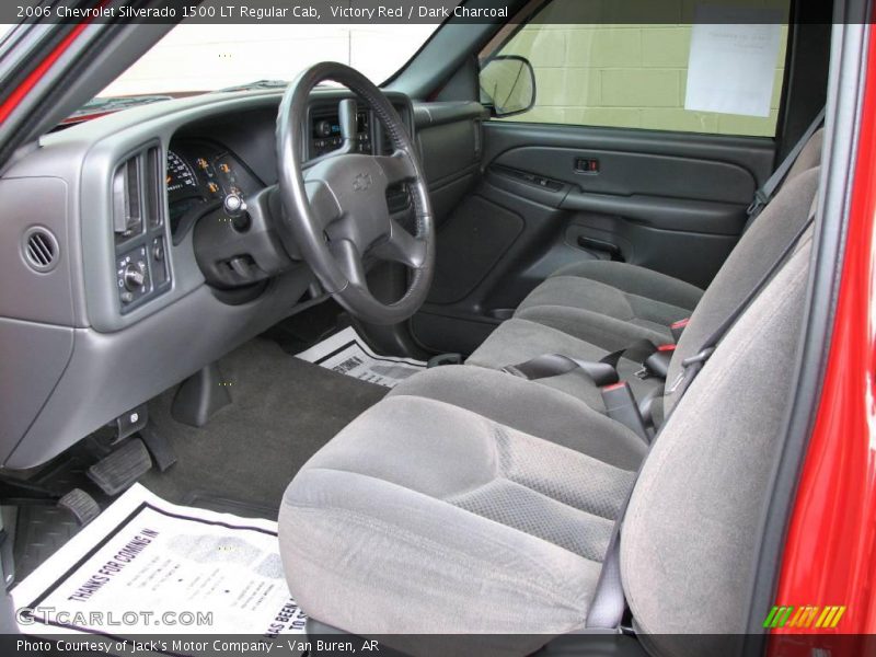 Victory Red / Dark Charcoal 2006 Chevrolet Silverado 1500 LT Regular Cab