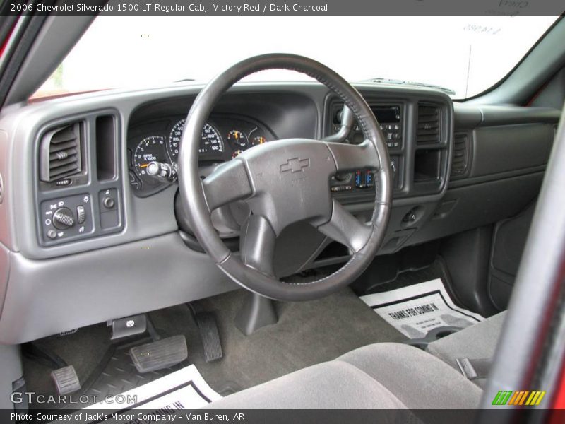 Victory Red / Dark Charcoal 2006 Chevrolet Silverado 1500 LT Regular Cab